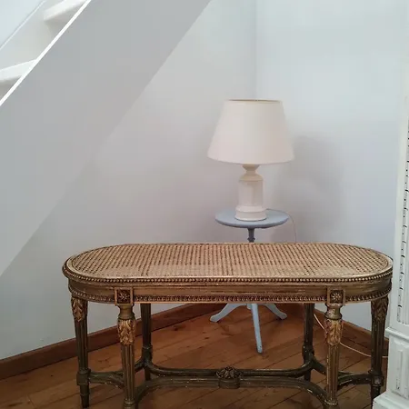 L Heure Bleue Bed & Breakfast *